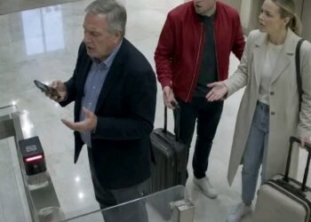 Она забрала своё жильё после того, как отец решил подарить его брату