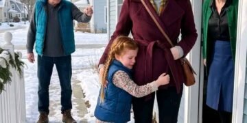 Родители выгнали дочь с внучкой в метель, не подозревая, что правда уже собрана в одной папке