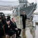 На церемонии награждения брата командир отдал честь его «неудачливой» сестре