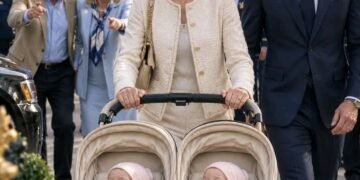 Муж обвинил её в безразличии, не зная, что именно она спасла его семью